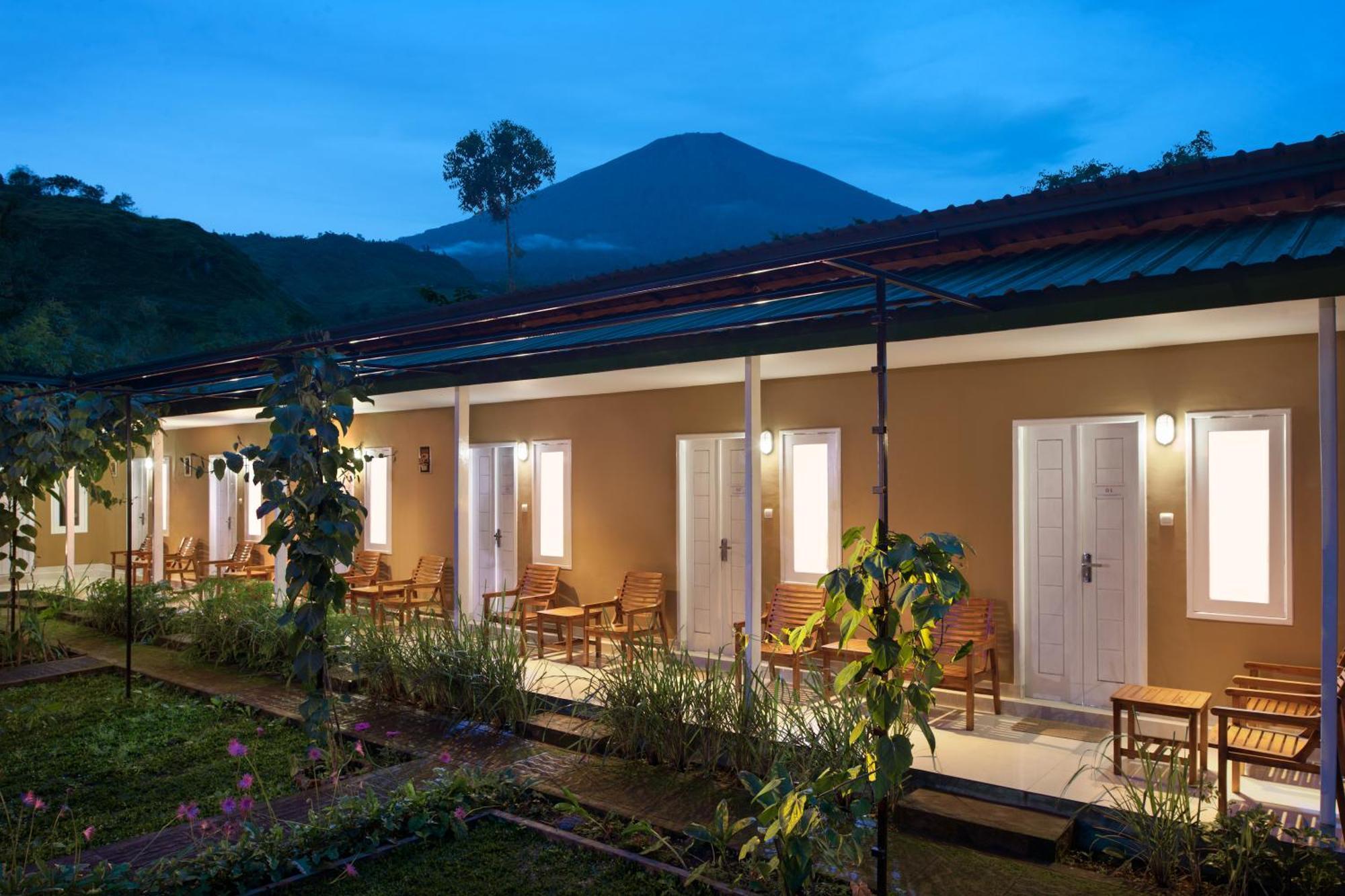 Rinjani Garden Syariah By Ecommerceloka Sembalunlawang Exterior foto